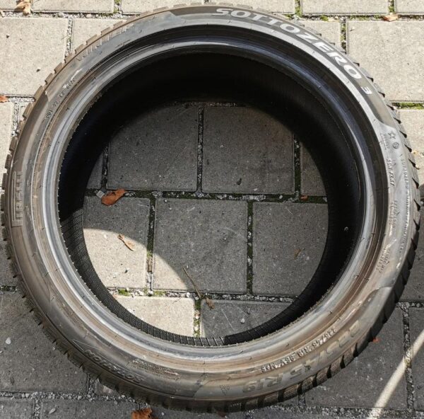 4x 225/45R19 96V PIRELLI SOTTOZERO 3 WINTERREIFEN RUNFLAT #7977 – Bild 5