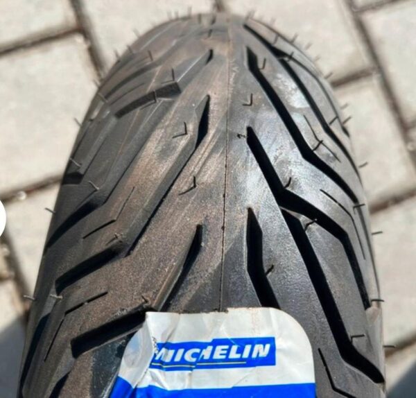 1 X 130/70R13 130/70-13 63P MICHELIN CITY GRIP NEU FREIHAUS – Bild 2