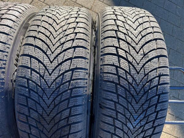 4x 215/65R17 103V MOMO WINTER NORTH POLE WINTERREIFEN NEU #1PNH – Bild 3