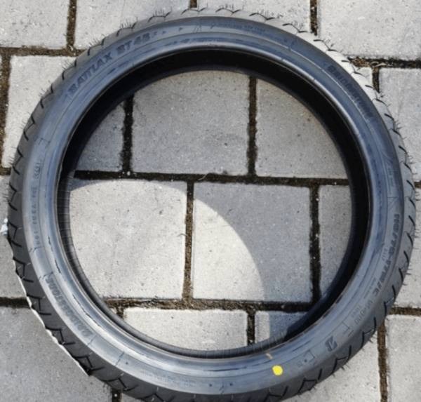 1 X 110/70-17 M/C 54H BRIDGESTONE BATTLAX BT46 MOTORRAD NEU 2021 – Bild 3