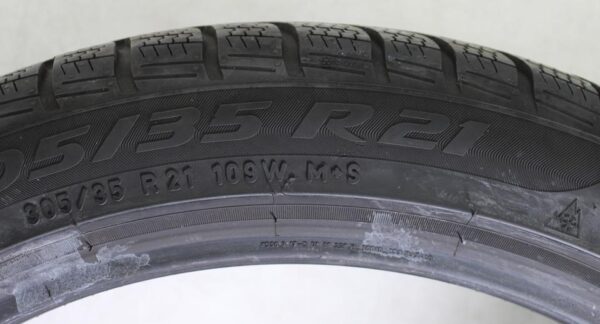 1x 305/35R21 109W PIRELLI SOTTOZERO 3 WINTERREIFEN B, BL #1P0V – Bild 4