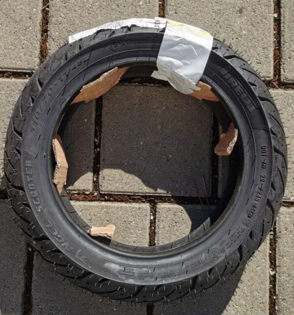 1 X 110/70-11 45L PIRELLI ANGEL SCOOTER MOTORROLLER NEU 2022 – Bild 2