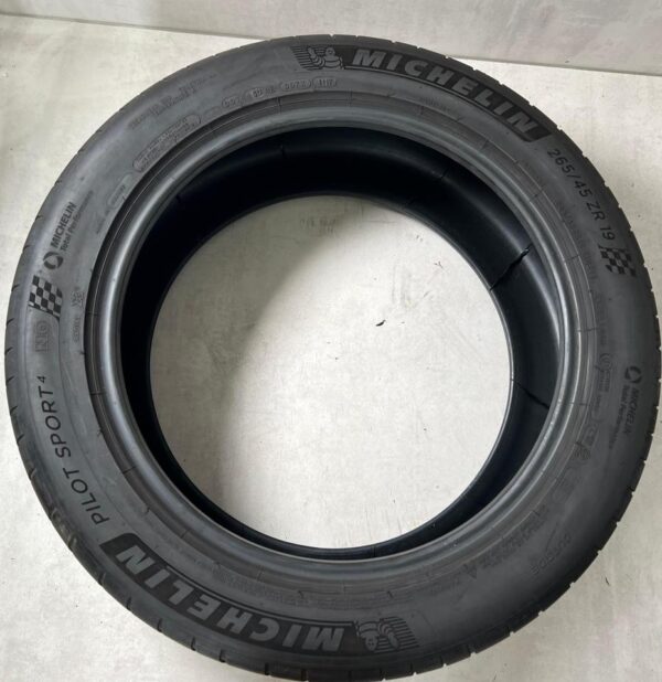2x 265/45R19 105Y 2x 295/40R19 108Y MICHELIN 2017 N0 #17NX – Bild 6