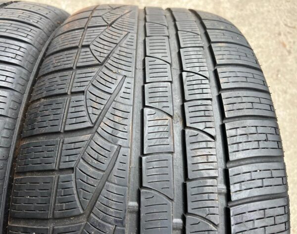 2x 275/40R19 105V PIRELLI WINTERREIFEN RUNFLAT 2012 #1TKI – Bild 3