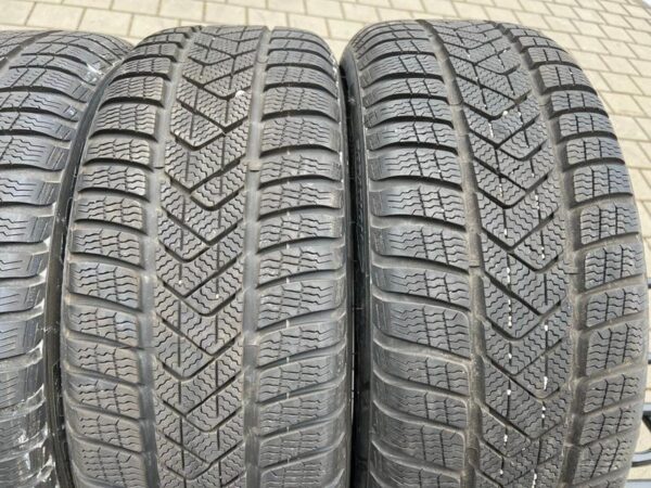 4x 225/45R19 96V PIRELLI SOTTOZERO 3 WINTERREIFEN RUNFLAT #13AQ – Bild 3