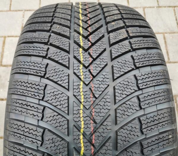 1x 275/40R19 105W BRIDGESTONE BLIZZAK LM005 WINTERREIFEN #12UL – Bild 2