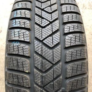 1x 235/45R19 99V PIRELLI SOTTOZERO 3 WINTERREIFEN 2015 #6422