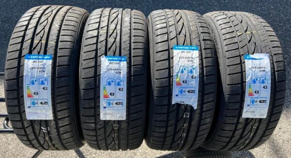 4x 225/40R18 92V SUMITOMO BC100 SOMMERREIFEN NEU 2020 #12JB