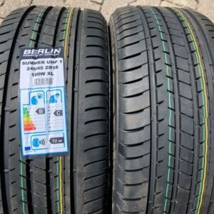 2 X 245/45R18 100W BERLIN TIRES SUMMER UHP1 SOMMERREIFEN  #121C