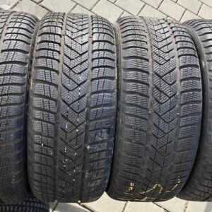 4x 225/40R18 92V PIRELLI SOTTOZERO 3 WINTERREIFEN RUNFLAT #1219