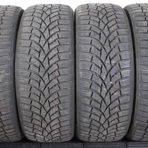 4x 225/45R18 95V TOYO OBSERVE WINTERREIFEN 2020 FREIHAUS #1RHE