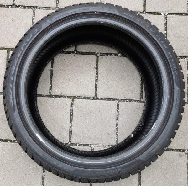 4x 225/40R18 92V PIRELLI SOTTOZERO 3 WINTERREIFEN RUNFLAT #3758 – Bild 5