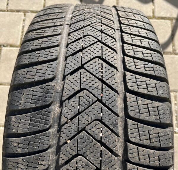 1x 255/40R18 99V PIRELLI SOTTOZERO 3 WINTERREIFEN RUNFLAT #12CK – Bild 2