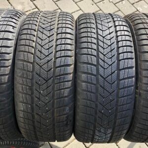 4x 225/40R18 92V PIRELLI SOTTOZERO 3 WINTERREIFEN RUNFLAT #1220