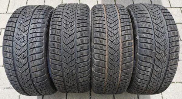 4x 225/40R18 92V PIRELLI SOTTOZERO 3 WINTERREIFEN RUNFLAT #3758