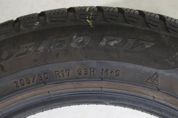 1x 205/60R17 93H PIRELLI SOTTOZERO 3 WINTERREIFEN 2021 * #1PFM – Bild 4