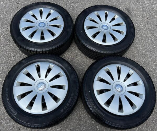 ORIGINAL 17" WINTERRÄDER MERCEDES GLA KLASSE X156 215/60R17 #1MYN