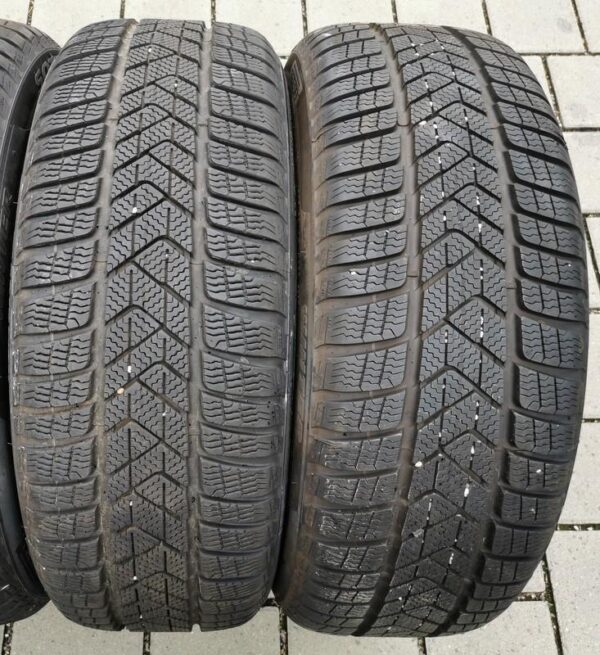 4x 225/45R19 96V PIRELLI SOTTOZERO 3 WINTERREIFEN RUNFLAT #3680 – Bild 3