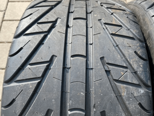 1 X 27/65-18 MICHELIN PILOT SPORT GT REIFEN FREIHAUS – Bild 2