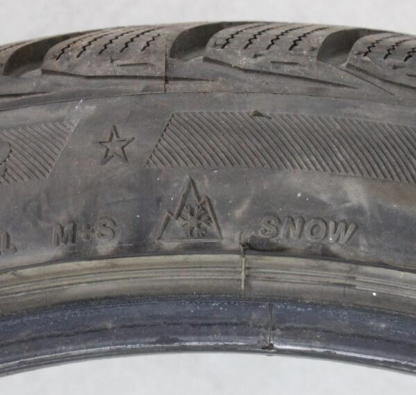 1x 215/45R20 95V BRIDGESTONE BLIZZAK LM-32 WINTERREIFEN * #1Z0S – Bild 4