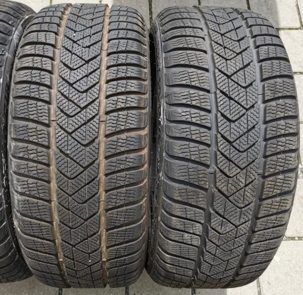 4x 225/40R18 92V PIRELLI SOTTOZERO 3 WINTERREIFEN RUNFLAT #3758 – Bild 3