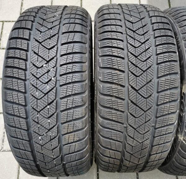 4x 225/40R18 92V PIRELLI SOTTOZERO 3 WINTERREIFEN RUNFLAT #3758 – Bild 2