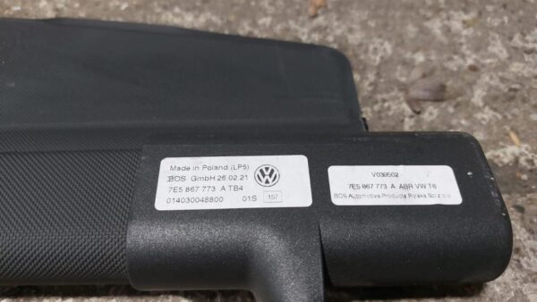 LADERAUM ABDECKUNG KOFFERRAUMABDECKUNG VW T5 T6 MULTIVAN – Bild 2