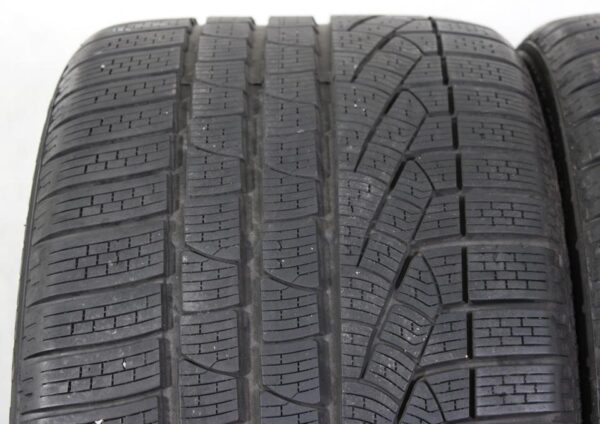 2x 295/30R19 100V PIRELLI WINTERREIFEN 6-6,5MM 2013 N1 #1QPC – Bild 3