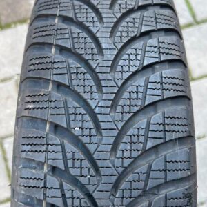 1x 155/70R19 88Q BRIDGESTONE BLIZZAK LM500 WINTERREIFEN #9043