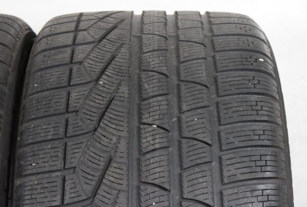 2x 295/35R19 100V PIRELLI WINTERREIFEN 5,5-6MM 2019 N0 #1BMX – Bild 4