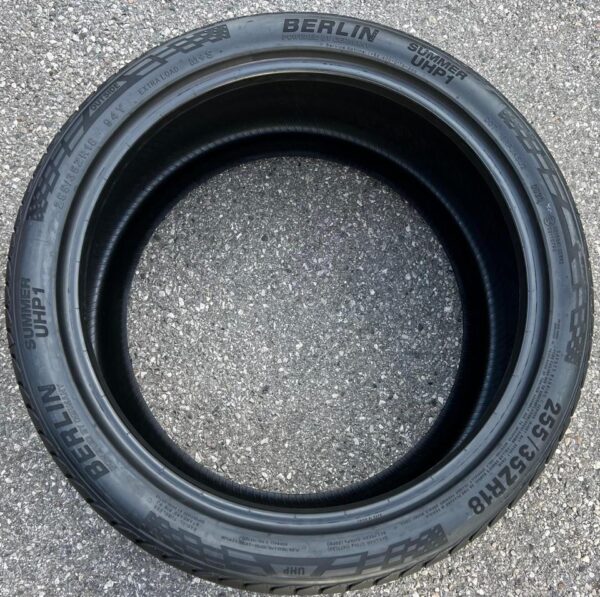 2x 255/35R18 94Y BERLIN TIRES SUMMER UHP1 SOMMERREIFEN #19GL – Bild 5