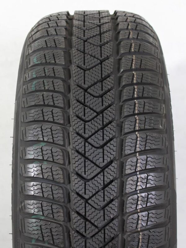 1x 225/55R17 97H PIRELLI SOTTOZERO 3 WINTERREIFEN RUNFLAT #1PBH – Bild 2