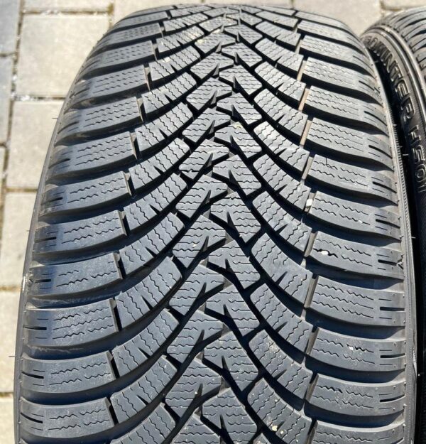 2x 245/40R19 98V FALKEN EUROWINTER HS01 WINTERREIFEN 2018 #127A – Bild 2