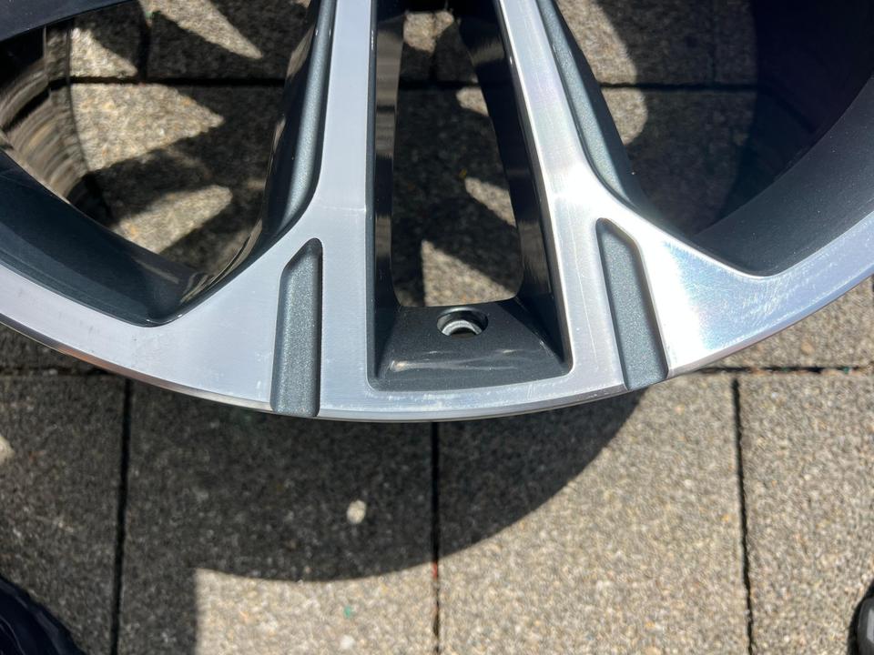 1 X ORIGINAL 20" ALUFELGE AUDI Q7 4M 9x20 ET28 4M0601025EA #1YFP – Bild 2