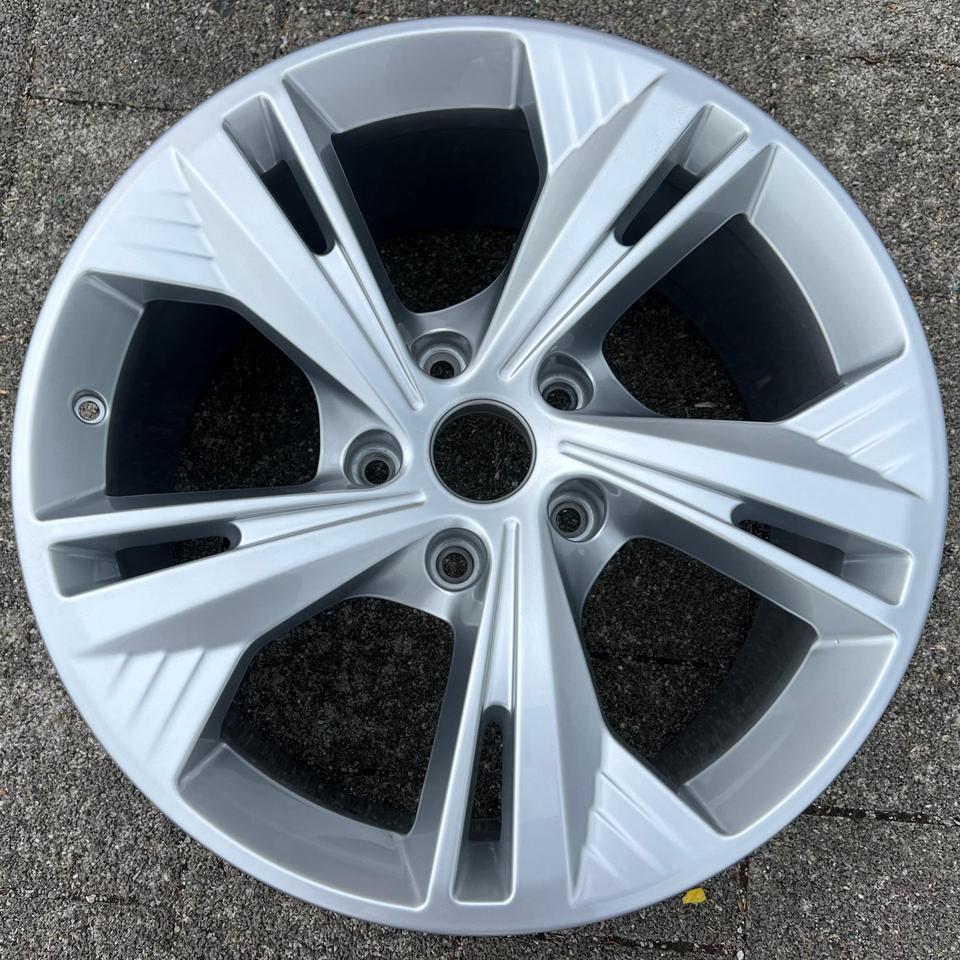 1 X ORIGINAL 19" ALUFELGE AUDI Q6 GF 85H601025BL 9x19 ET45 #1YIY
