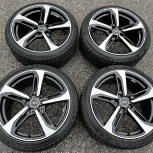4 ORIGINAL 19" ALU WINTERRÄDER AUDI TT TTS 8S 8S0601025B #1K4B