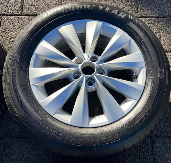 4 ORIGINAL 16" ALU SOMMERRÄDER SKODA KAMIQ NW4 658601025B  #1PFT – Bild 3