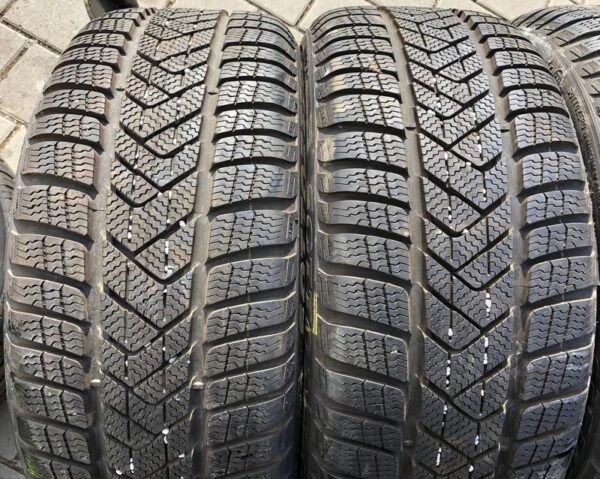 4x 225/40R18 92V PIRELLI SOTTOZERO 3 WINTERREIFEN RUNFLAT #1219 – Bild 2