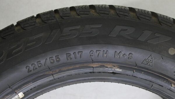 1x 225/55R17 97H PIRELLI SOTTOZERO 3 WINTERREIFEN RUNFLAT #1PBH – Bild 4
