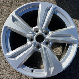 1 X ORIGINAL 17" ALUFELGE FELGE AUDI A3 8Y 8Y0601025AA TOP #1TPZ