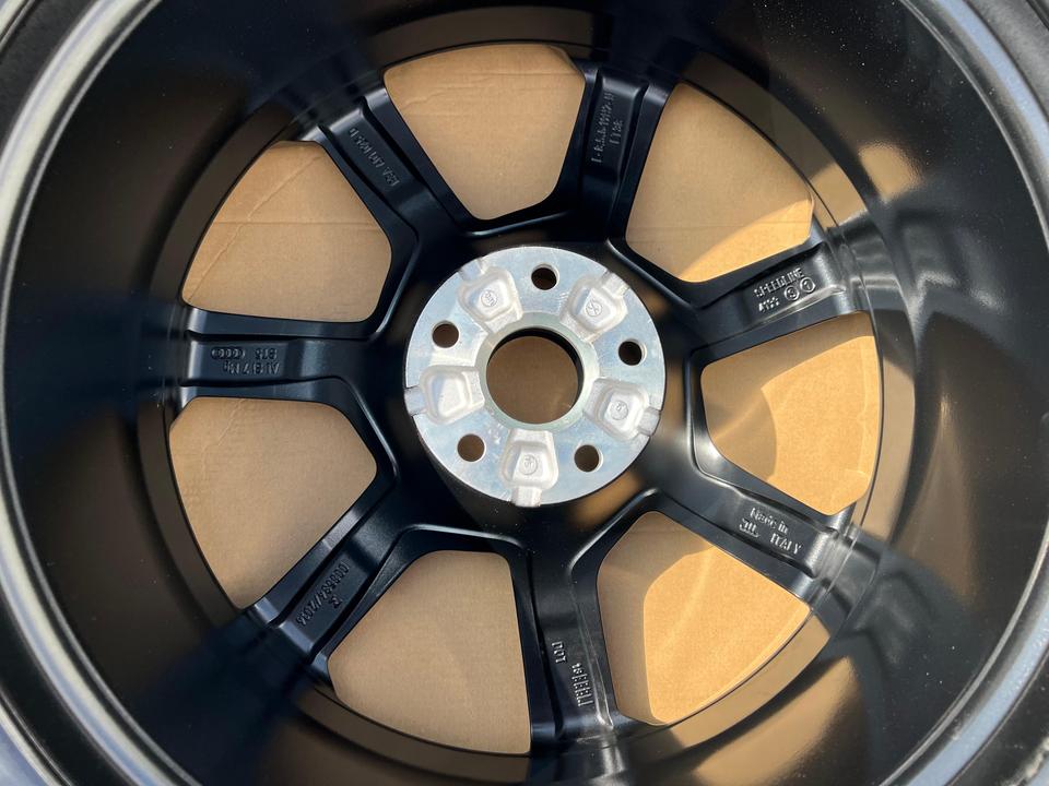 1 X ORIGINAL 19" ALUFELGE FELGE AUDI Q3 SQ3 F3 83A601025D #1X8J – Bild 2