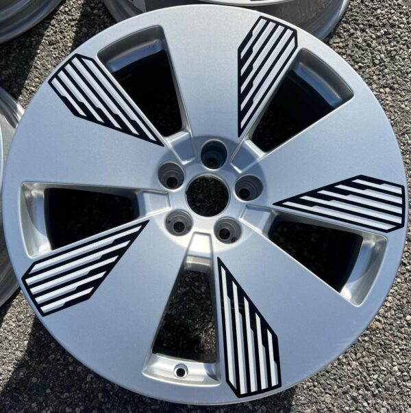 4 ORIGINAL 19" ALUFELGEN FELGEN AUDI E-TRON 4KE 4KE601025L  #1EZJ – Bild 4