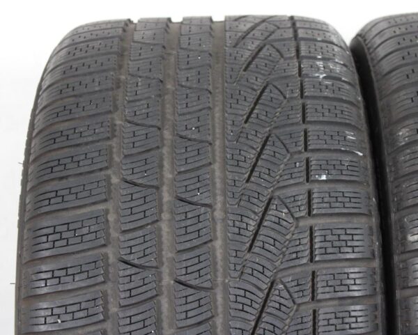 2x 295/35R19 100V PIRELLI WINTERREIFEN 6,5-7MM 2015 N0 #1BNF – Bild 3