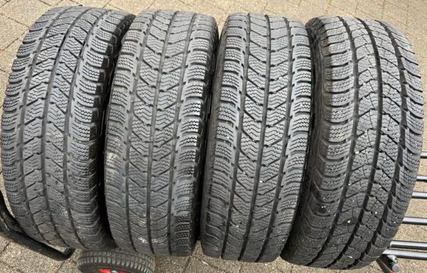 4 WINTERRÄDER VW BUS T5 T6 205/65R16C 107/105T SEMPERIT  #1QGI – Bild 7