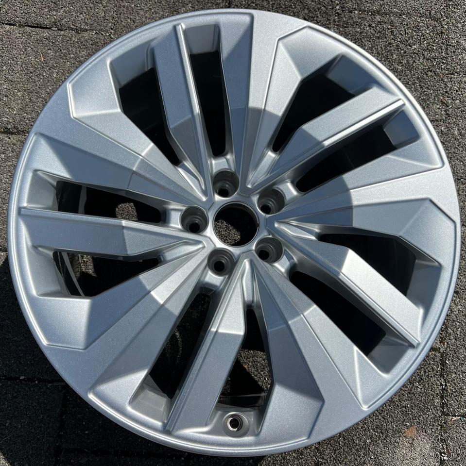 1 X ORIGINAL 20" ALUFELGE AUDI Q8 SQ8 ETRON 4M 4KE601025E #1Z2L