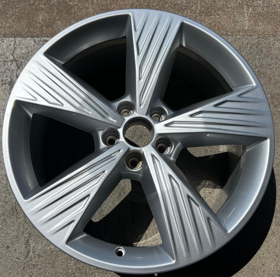 1 X ORIGINAL 19" ALUFELGE FELGE AUDI Q4 E-TRON 89A601025B #1XPT