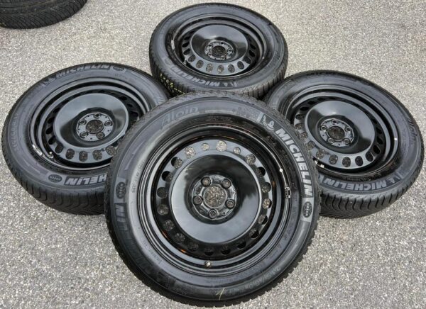 4 WINTERRÄDER MERCEDES GLA KLASSE X156 215/60R17 96H RDKS #16YE