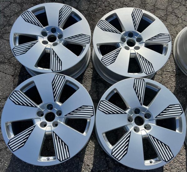 4 ORIGINAL 19" ALUFELGEN FELGEN AUDI E-TRON 4KE 4KE601025L  #1EZG