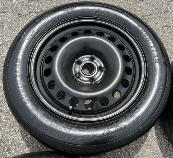 4 SOMMERRÄDER ID BUZZ 235/60R18 103T 255/55R18 105T GOODYEA #1KIA – Bild 4