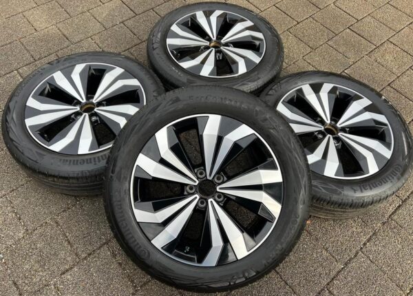 4 ORIGINAL 17" ALU SOMMERRÄDER VW T-CROSS 2GM601025M #1POM